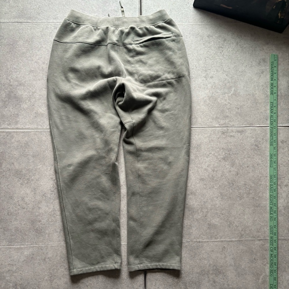 Lululemon grey sage Steady State Classic-Fit Pant Regular - Picture 9 of 9